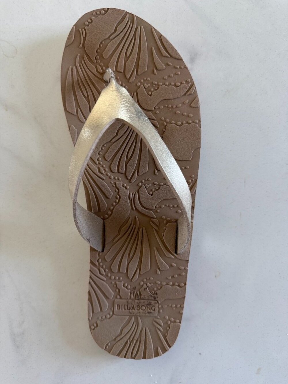 Billabong Metallic Silver Thong Flip Flops Beach Summer Sandals - Picture 4 of 13
